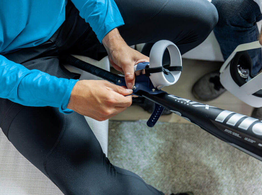 TrainVR WIN Quest 3 Bat Attachment - Image 4