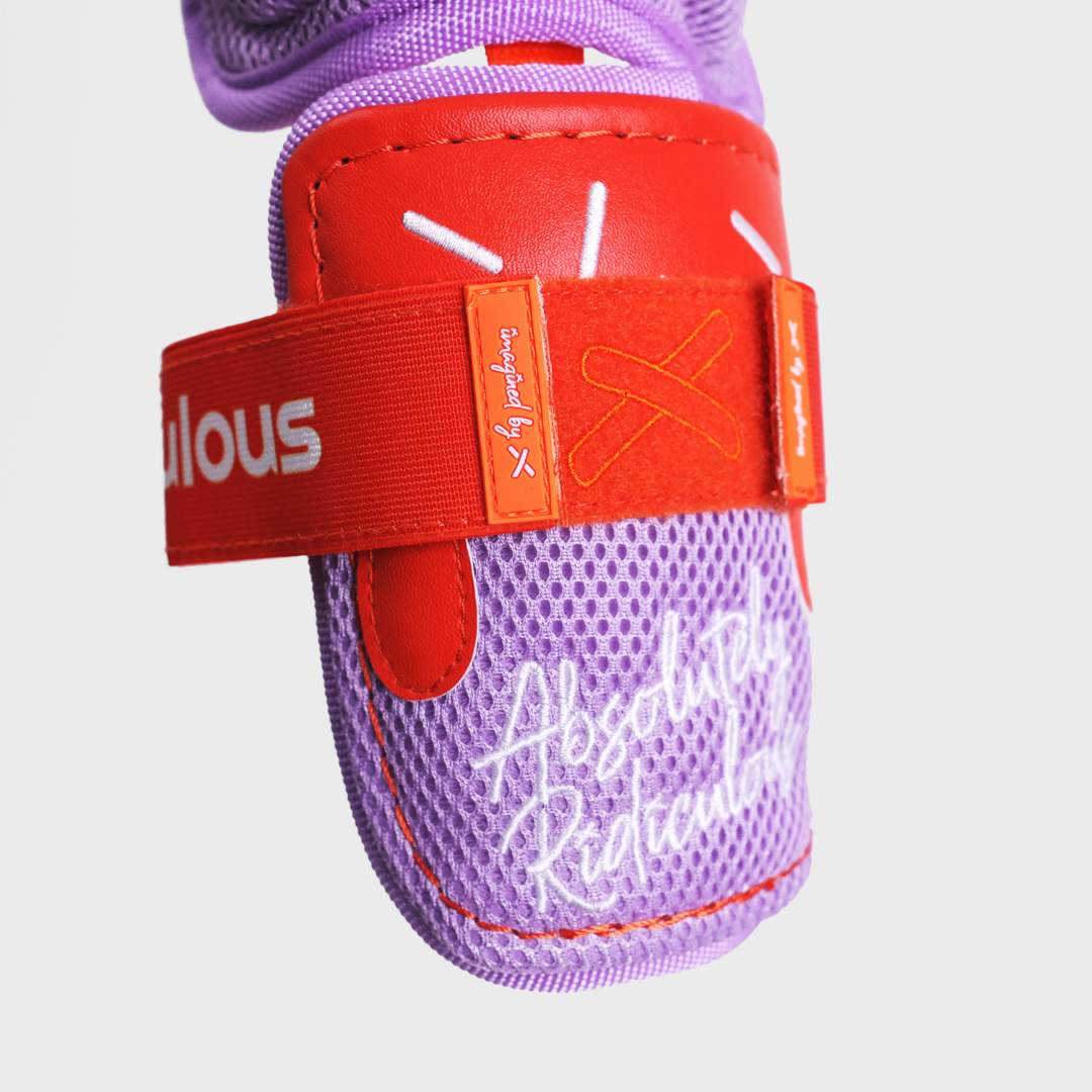 ARiA absolutely ridiculous leg guard - Image 4